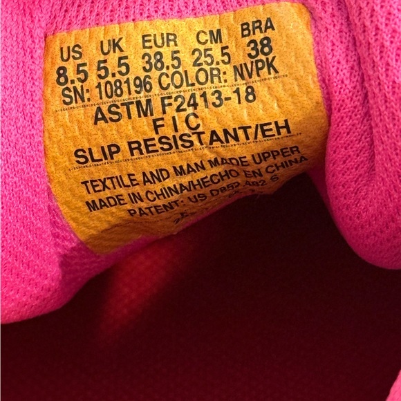 NWT Women’s SKECHERS Carbix-Niyla Carbon toe work sneakers- navy/pink. Size 8.5 - Picture 10 of 11